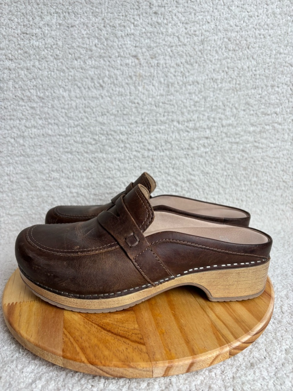 Dansko Shoes Womens 39 US 8.5-9 Brown Bel Oiled Penny Loafer Slip On Clogs - Picture 2 of 16